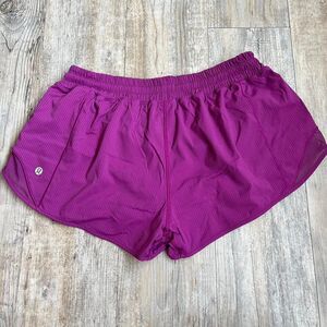 Lululemon Shorts Hotty Hots Women's 8 M Purple and Pink